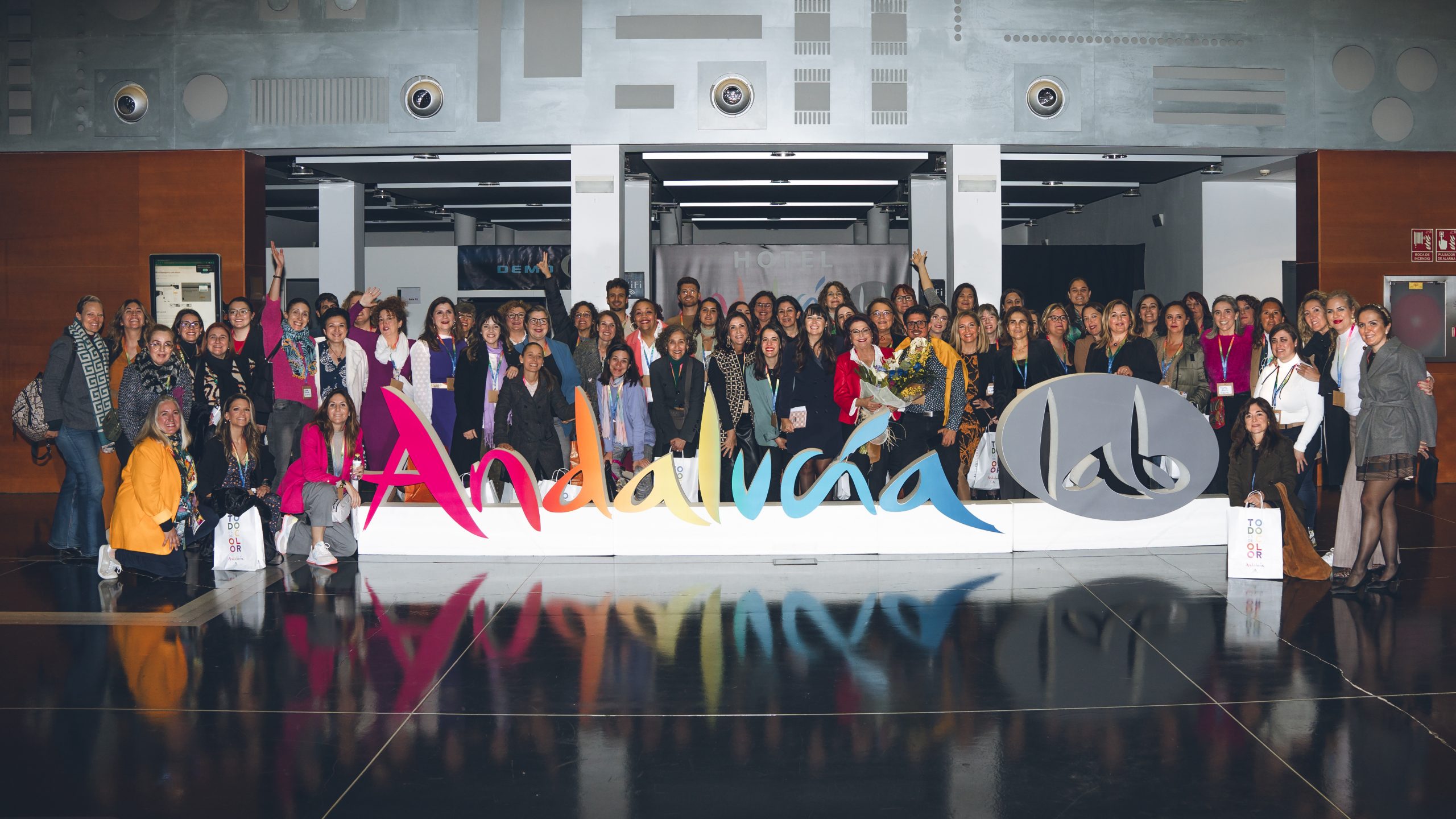 #8m Andalucía Lab Marbella_ Mujer y turismo